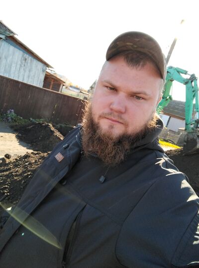  ,   Mikhail, 28 ,   ,   