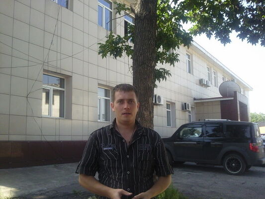  ,   Garick, 41 ,   