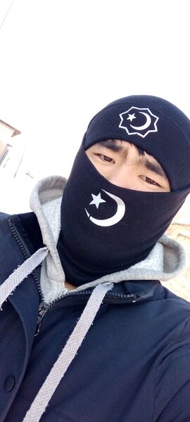  ,   Zuxriddin, 25 ,   ,   