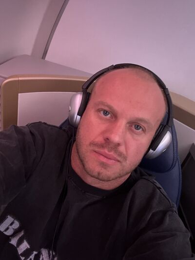  ,   Artem, 35 ,   ,   