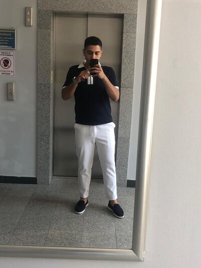  ,   Mukhamed, 25 ,   ,   