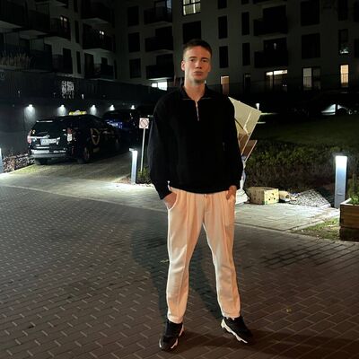  Lomianki,   , 20 ,   ,   