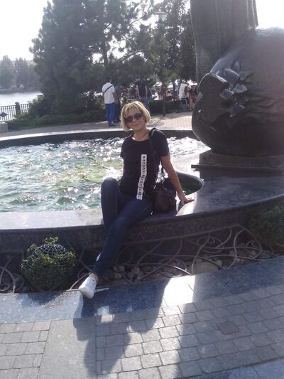  --,   Lana, 50 ,     , c 