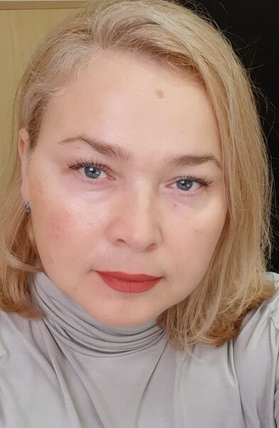  ,   Ramilya, 54 ,   c 