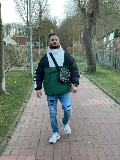  Wolfsgraben,   Ali, 34 ,   ,   