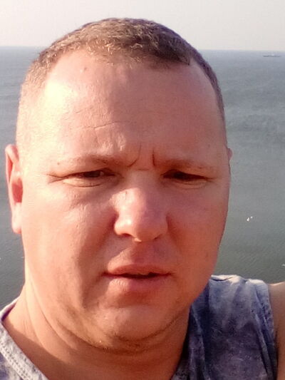  ,   Andrij, 44 ,   