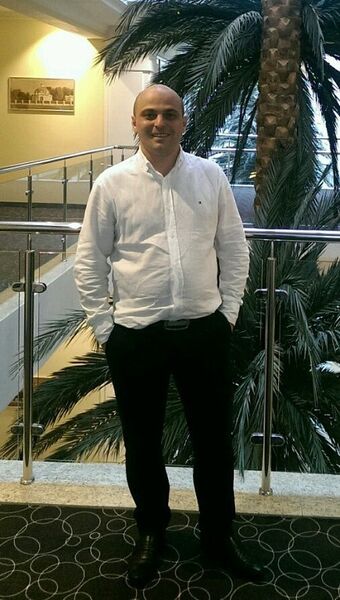  ,   Arman, 44 ,   ,   , c 