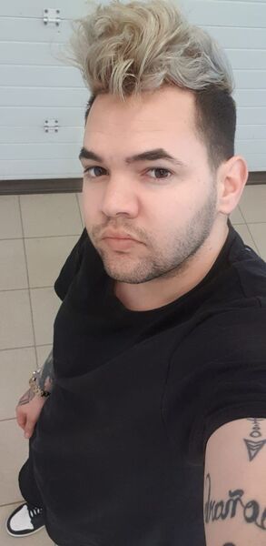  ,   Ariel, 29 ,   ,   , c 