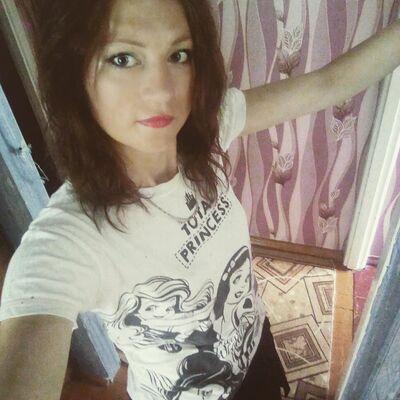 ,   Anetka, 38 ,  