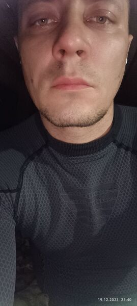  ,   Ivan, 23 ,   ,   