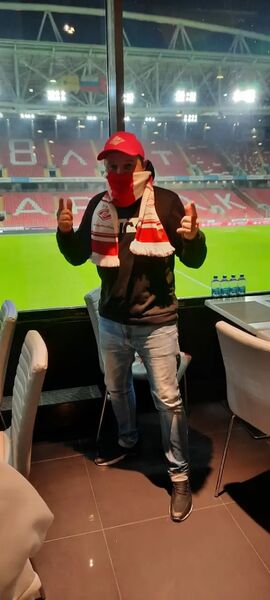  ,   Viktor, 39 ,   ,   , c , 