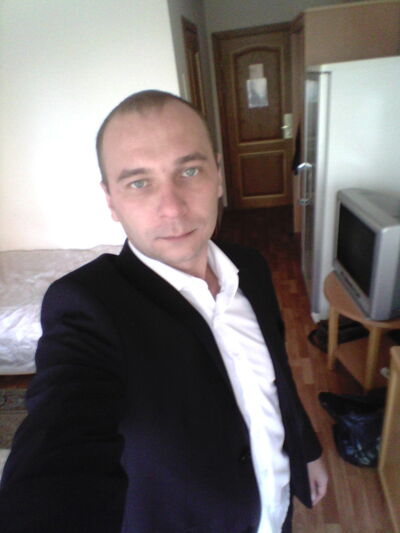  ,   Konstantin, 40 ,   