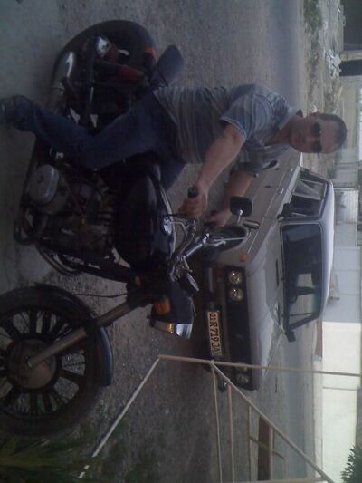  ,   Artur, 44 ,   ,   , c 