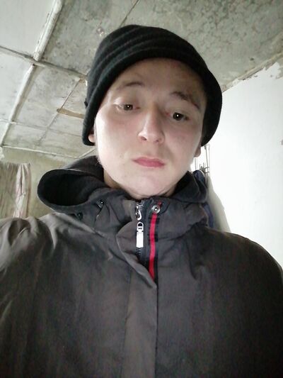  ,   Sasha, 19 ,   ,   