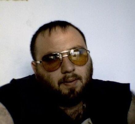  ,   Anton, 49 ,   ,   , c 