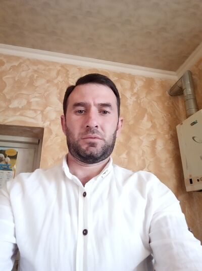  ,   Vahe, 46 ,   