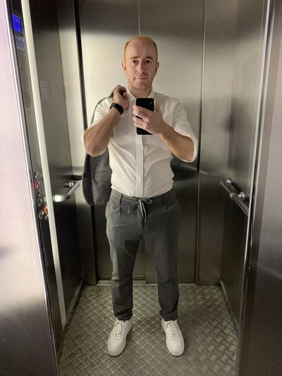 ,   Denis, 40 ,   ,   
