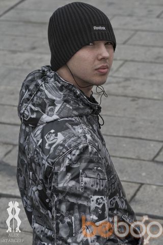  ,   Danil, 32 ,   