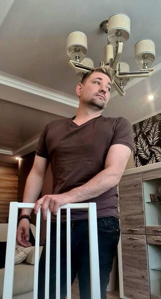  ,   Denis, 38 ,   ,   