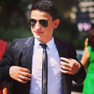  ,   Bachi22, 32 ,   