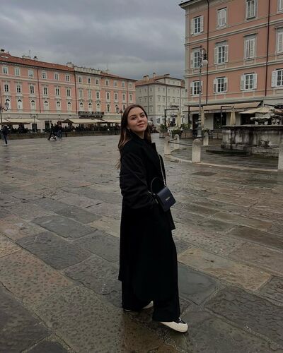  ,   Zlata, 30 ,   ,   
