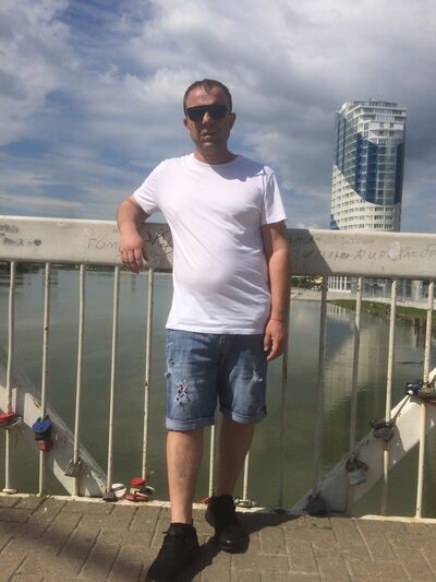  ,   , 44 ,   ,   