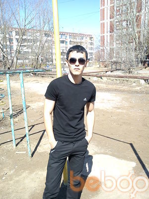  ,   Bekzat, 33 ,   