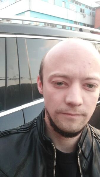  ,   Artur, 27 ,   ,   , c 