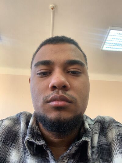  ,   David, 24 ,   ,   