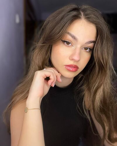  ,   Anna, 23 ,   ,   