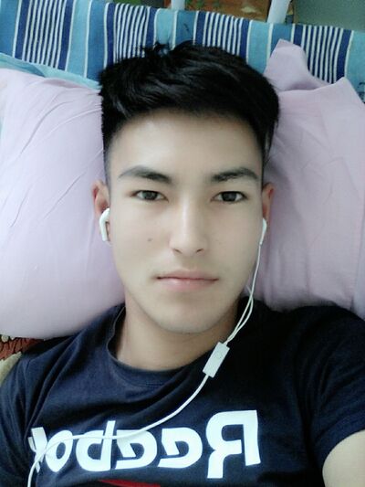  ,   Zhumakeldi, 32 ,     , c 
