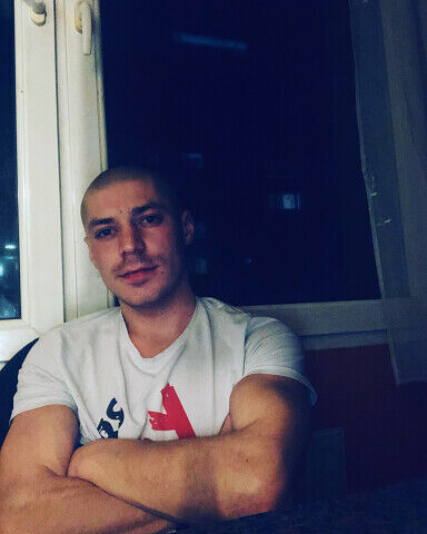  Praha,   Andrej, 33 ,   ,   