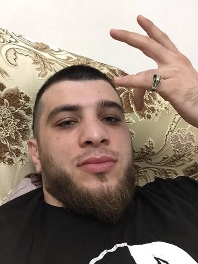  --,   Aslan, 25 ,   