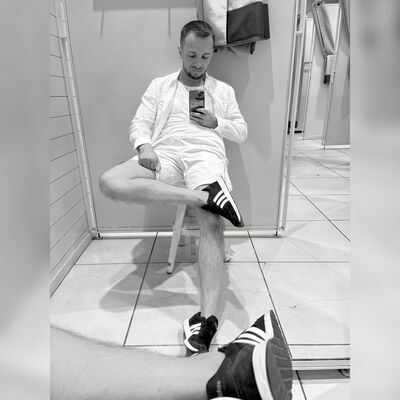  ,   , 33 ,   c 