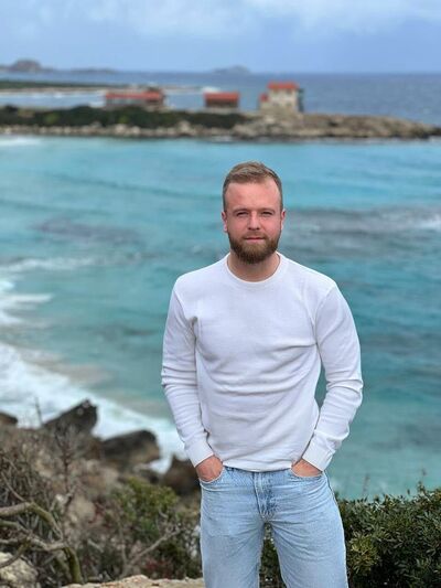  Alanya,   Roman, 32 ,   ,   
