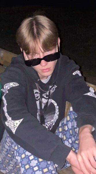  -,   , 21 ,   ,   