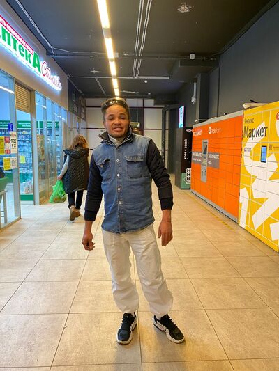  -,   Arinze, 32 ,   ,   