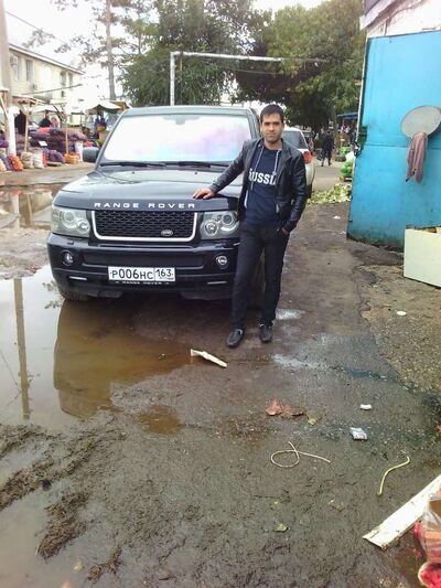  ,   Akram, 37 ,   c 