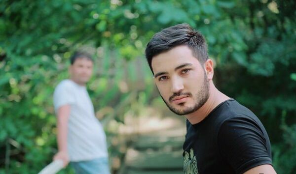  ,   Ravshanbek, 34 ,  