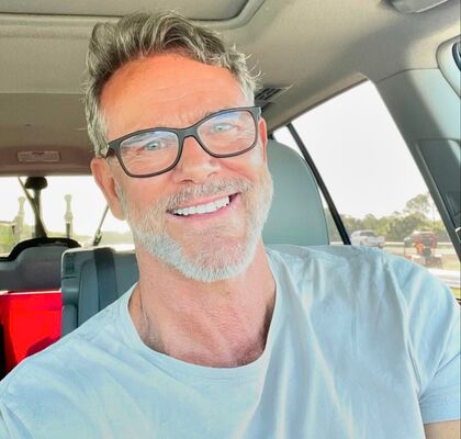  ,   Gustave, 51 ,   c 