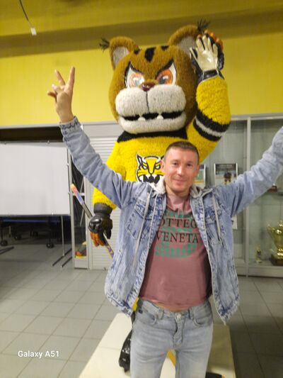  ,   Igor, 42 ,     , c 