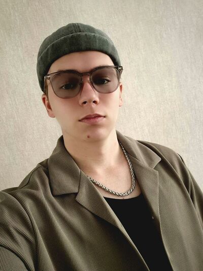  ,   , 21 ,   ,   