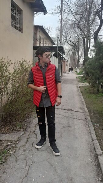  ,   Maks, 21 ,   ,   , 