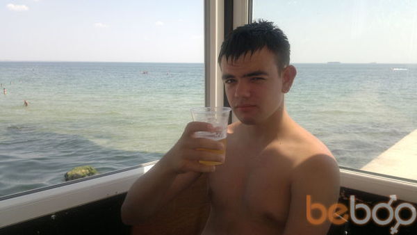  ,   Ruslan, 30 ,   ,   , c 
