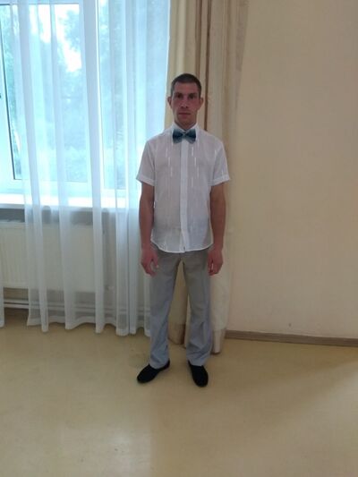  ,   Evgenii, 42 ,   ,   , c 