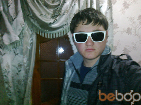  2478557  Sergiu, 34 ,    