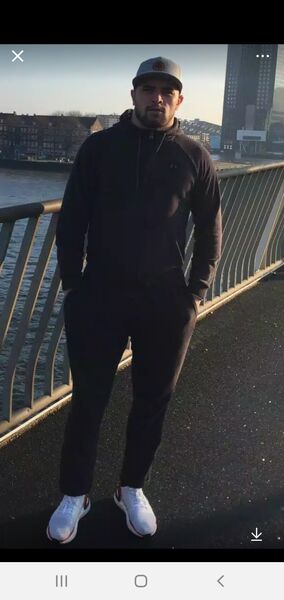  ,   Anzor, 32 ,   ,   