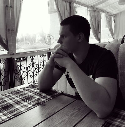  ,   Stefan, 29 ,   ,   