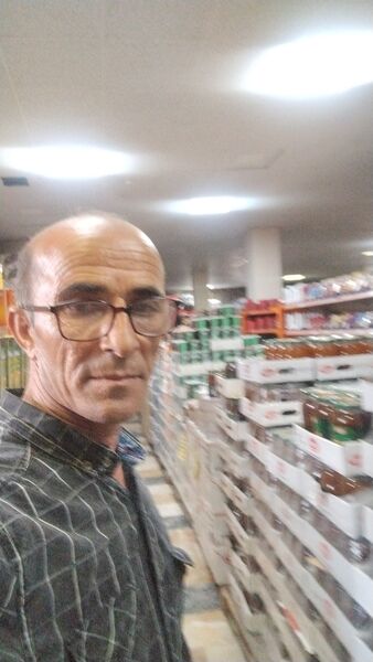  ,   Mehmet, 43 ,   ,   
