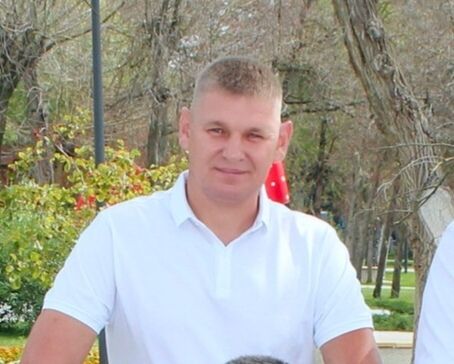  ,   Andrey, 40 ,   ,   , c , 